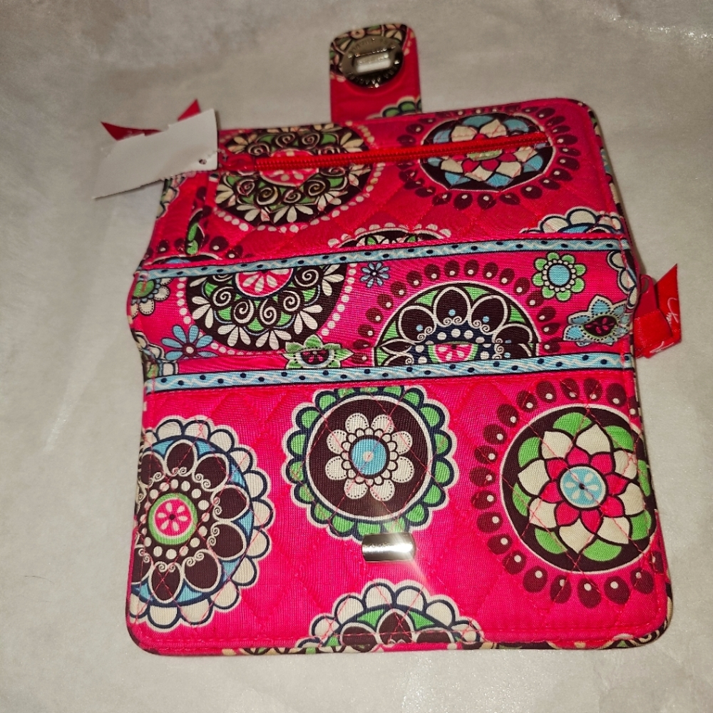NWOT VERA BRADLEY BIFOLD LONG WALLET - Picture 9 of 14